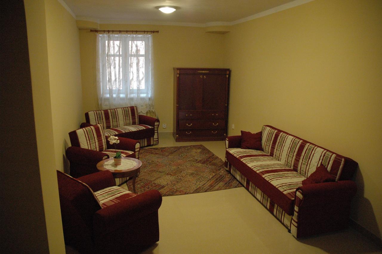 Art Star Hotel Hostivice Extérieur photo