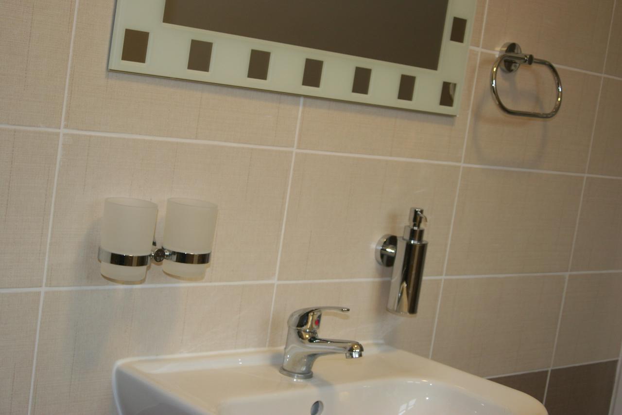 Art Star Hotel Hostivice Extérieur photo