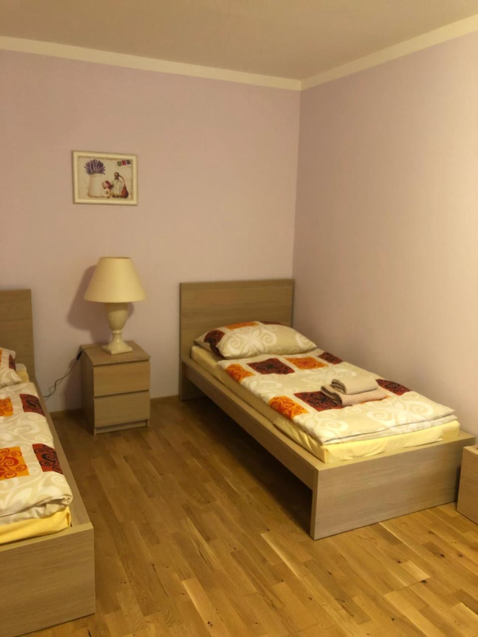 Art Star Hotel Hostivice Extérieur photo