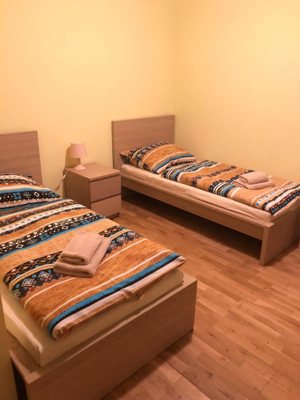 Art Star Hotel Hostivice Extérieur photo